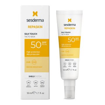 Crema pentru fata cu protectie solara SPF50 Silk Touch Repaskin Sesderma, 50 ml