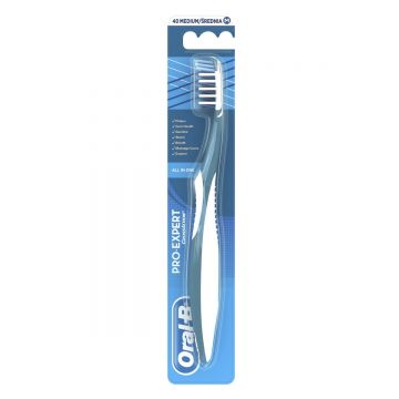 Periuta de dinti manuala Pro Expert Cross Action All in One, 1 bucata, Oral-B